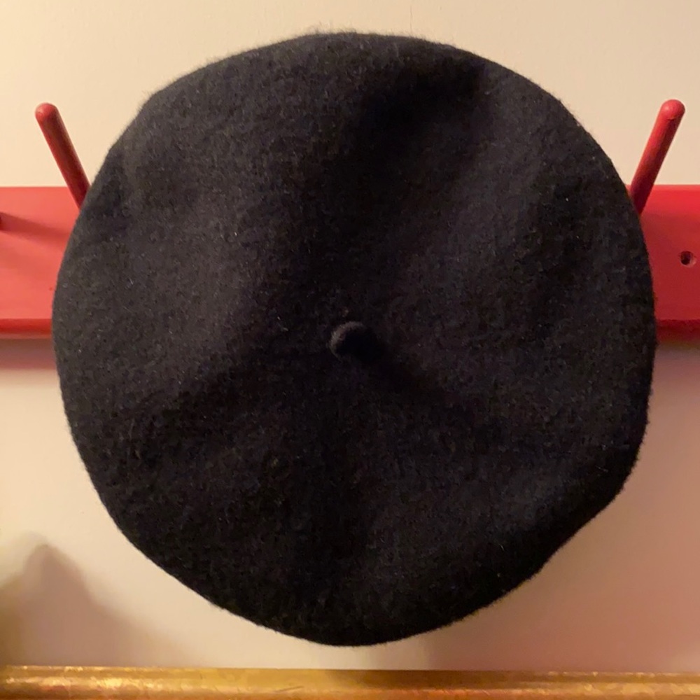 🍀Wool Beret - Picture 1 of 2